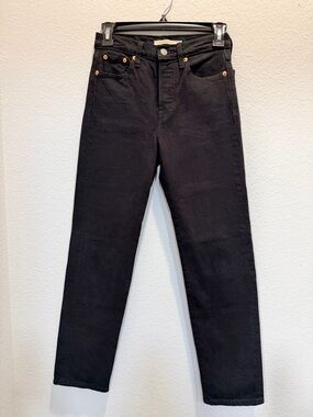 Levi’s The Wedgie Straight Jean in Black Size 23
